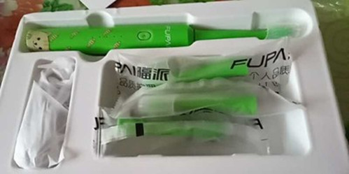 福派兒童電動牙刷好用嗎，福派Q1聲波電動亞撒胡測評(價格實惠)